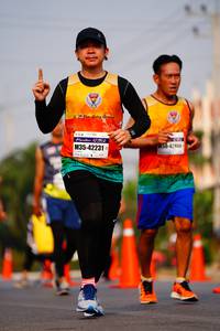 BIB: 5042814, 42231
                            <button type="button" onclick="openModal(8619763)" class="btn btn-primary btn-sm float-right btn-popup" data-toggle="modal" data-target=".modal-high-quality">
                        <i class="fas fa-shopping-cart"></i> Add to Cart
                    </button>
                                            <button type="button" onclick="isThisMe(8619763, true)" class="btn btn-success btn-sm float-right btn-popup btn-isme hidden" data-toggle="tooltip" data-placement="bottom" title="นี่คือรูปของคุณใช่ไหม คลิกที่นี่เพื่อเอาเข้าอัลบั้ม">
                        <i class="fas fa-plus"></i> Add to album
                    </button>
                    <button type="button" onclick="isThisMe(8619763, false)" class="btn btn-warning btn-sm float-right btn-popup btn-isnotme hidden">
                        <i class="fas fa-ban"></i> Remove from album
                    </button>