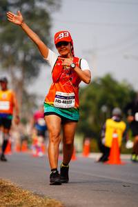 BIB: 40323, 
                            <button type="button" onclick="openModal(9051440)" class="btn btn-primary btn-sm float-right btn-popup" data-toggle="modal" data-target=".modal-high-quality">
                        <i class="fas fa-shopping-cart"></i> Add to Cart
                    </button>
                                            <button type="button" onclick="isThisMe(9051440, true)" class="btn btn-success btn-sm float-right btn-popup btn-isme hidden" data-toggle="tooltip" data-placement="bottom" title="นี่คือรูปของคุณใช่ไหม คลิกที่นี่เพื่อเอาเข้าอัลบั้ม">
                        <i class="fas fa-plus"></i> Add to album
                    </button>
                    <button type="button" onclick="isThisMe(9051440, false)" class="btn btn-warning btn-sm float-right btn-popup btn-isnotme hidden">
                        <i class="fas fa-ban"></i> Remove from album
                    </button>