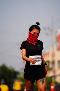 BIB: 192, 0922
                            <button type="button" onclick="openModal(9051299)" class="btn btn-primary btn-sm float-right btn-popup" data-toggle="modal" data-target=".modal-high-quality">
                        <i class="fas fa-shopping-cart"></i> Add to Cart
                    </button>
                                            <button type="button" onclick="isThisMe(9051299, true)" class="btn btn-success btn-sm float-right btn-popup btn-isme hidden" data-toggle="tooltip" data-placement="bottom" title="นี่คือรูปของคุณใช่ไหม คลิกที่นี่เพื่อเอาเข้าอัลบั้ม">
                        <i class="fas fa-plus"></i> Add to album
                    </button>
                    <button type="button" onclick="isThisMe(9051299, false)" class="btn btn-warning btn-sm float-right btn-popup btn-isnotme hidden">
                        <i class="fas fa-ban"></i> Remove from album
                    </button>