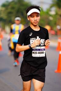 BIB: 4219, 46086
                            <button type="button" onclick="openModal(8578443)" class="btn btn-primary btn-sm float-right btn-popup" data-toggle="modal" data-target=".modal-high-quality">
                        <i class="fas fa-shopping-cart"></i> Add to Cart
                    </button>
                                            <button type="button" onclick="isThisMe(8578443, true)" class="btn btn-success btn-sm float-right btn-popup btn-isme hidden" data-toggle="tooltip" data-placement="bottom" title="นี่คือรูปของคุณใช่ไหม คลิกที่นี่เพื่อเอาเข้าอัลบั้ม">
                        <i class="fas fa-plus"></i> Add to album
                    </button>
                    <button type="button" onclick="isThisMe(8578443, false)" class="btn btn-warning btn-sm float-right btn-popup btn-isnotme hidden">
                        <i class="fas fa-ban"></i> Remove from album
                    </button>