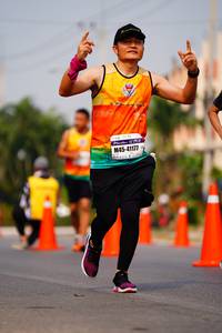 BIB: 41177
                            <button type="button" onclick="openModal(9050952)" class="btn btn-primary btn-sm float-right btn-popup" data-toggle="modal" data-target=".modal-high-quality">
                        <i class="fas fa-shopping-cart"></i> Add to Cart
                    </button>
                                            <button type="button" onclick="isThisMe(9050952, true)" class="btn btn-success btn-sm float-right btn-popup btn-isme hidden" data-toggle="tooltip" data-placement="bottom" title="นี่คือรูปของคุณใช่ไหม คลิกที่นี่เพื่อเอาเข้าอัลบั้ม">
                        <i class="fas fa-plus"></i> Add to album
                    </button>
                    <button type="button" onclick="isThisMe(9050952, false)" class="btn btn-warning btn-sm float-right btn-popup btn-isnotme hidden">
                        <i class="fas fa-ban"></i> Remove from album
                    </button>