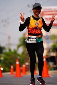 BIB: 100, 40249
                            <button type="button" onclick="openModal(9052028)" class="btn btn-primary btn-sm float-right btn-popup" data-toggle="modal" data-target=".modal-high-quality">
                        <i class="fas fa-shopping-cart"></i> Add to Cart
                    </button>
                                            <button type="button" onclick="isThisMe(9052028, true)" class="btn btn-success btn-sm float-right btn-popup btn-isme hidden" data-toggle="tooltip" data-placement="bottom" title="นี่คือรูปของคุณใช่ไหม คลิกที่นี่เพื่อเอาเข้าอัลบั้ม">
                        <i class="fas fa-plus"></i> Add to album
                    </button>
                    <button type="button" onclick="isThisMe(9052028, false)" class="btn btn-warning btn-sm float-right btn-popup btn-isnotme hidden">
                        <i class="fas fa-ban"></i> Remove from album
                    </button>