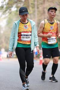 BIB: 45298, 0425
                            <button type="button" onclick="openModal(8262941)" class="btn btn-primary btn-sm float-right btn-popup" data-toggle="modal" data-target=".modal-high-quality">
                        <i class="fas fa-shopping-cart"></i> Add to Cart
                    </button>
                                            <button type="button" onclick="isThisMe(8262941, true)" class="btn btn-success btn-sm float-right btn-popup btn-isme hidden" data-toggle="tooltip" data-placement="bottom" title="นี่คือรูปของคุณใช่ไหม คลิกที่นี่เพื่อเอาเข้าอัลบั้ม">
                        <i class="fas fa-plus"></i> Add to album
                    </button>
                    <button type="button" onclick="isThisMe(8262941, false)" class="btn btn-warning btn-sm float-right btn-popup btn-isnotme hidden">
                        <i class="fas fa-ban"></i> Remove from album
                    </button>