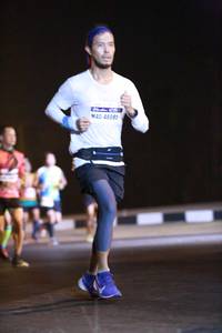 BIB: 45085
                            <button type="button" onclick="openModal(9417293)" class="btn btn-primary btn-sm float-right btn-popup" data-toggle="modal" data-target=".modal-high-quality">
                        <i class="fas fa-shopping-cart"></i> Add to Cart
                    </button>
                                            <button type="button" onclick="isThisMe(9417293, true)" class="btn btn-success btn-sm float-right btn-popup btn-isme hidden" data-toggle="tooltip" data-placement="bottom" title="นี่คือรูปของคุณใช่ไหม คลิกที่นี่เพื่อเอาเข้าอัลบั้ม">
                        <i class="fas fa-plus"></i> Add to album
                    </button>
                    <button type="button" onclick="isThisMe(9417293, false)" class="btn btn-warning btn-sm float-right btn-popup btn-isnotme hidden">
                        <i class="fas fa-ban"></i> Remove from album
                    </button>