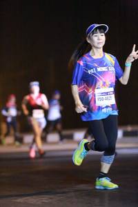 BIB: 462
                            <button type="button" onclick="openModal(9417060)" class="btn btn-primary btn-sm float-right btn-popup" data-toggle="modal" data-target=".modal-high-quality">
                        <i class="fas fa-shopping-cart"></i> Add to Cart
                    </button>
                                            <button type="button" onclick="isThisMe(9417060, true)" class="btn btn-success btn-sm float-right btn-popup btn-isme hidden" data-toggle="tooltip" data-placement="bottom" title="นี่คือรูปของคุณใช่ไหม คลิกที่นี่เพื่อเอาเข้าอัลบั้ม">
                        <i class="fas fa-plus"></i> Add to album
                    </button>
                    <button type="button" onclick="isThisMe(9417060, false)" class="btn btn-warning btn-sm float-right btn-popup btn-isnotme hidden">
                        <i class="fas fa-ban"></i> Remove from album
                    </button>