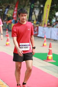 BIB: 42195, 42072
                            <button type="button" onclick="openModal(8278851)" class="btn btn-primary btn-sm float-right btn-popup" data-toggle="modal" data-target=".modal-high-quality">
                        <i class="fas fa-shopping-cart"></i> Add to Cart
                    </button>
                                            <button type="button" onclick="isThisMe(8278851, true)" class="btn btn-success btn-sm float-right btn-popup btn-isme hidden" data-toggle="tooltip" data-placement="bottom" title="นี่คือรูปของคุณใช่ไหม คลิกที่นี่เพื่อเอาเข้าอัลบั้ม">
                        <i class="fas fa-plus"></i> Add to album
                    </button>
                    <button type="button" onclick="isThisMe(8278851, false)" class="btn btn-warning btn-sm float-right btn-popup btn-isnotme hidden">
                        <i class="fas fa-ban"></i> Remove from album
                    </button>