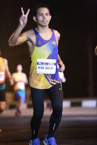 BIB: 40641
                            <button type="button" onclick="openModal(9417092)" class="btn btn-primary btn-sm float-right btn-popup" data-toggle="modal" data-target=".modal-high-quality">
                        <i class="fas fa-shopping-cart"></i> Add to Cart
                    </button>
                                            <button type="button" onclick="isThisMe(9417092, true)" class="btn btn-success btn-sm float-right btn-popup btn-isme hidden" data-toggle="tooltip" data-placement="bottom" title="นี่คือรูปของคุณใช่ไหม คลิกที่นี่เพื่อเอาเข้าอัลบั้ม">
                        <i class="fas fa-plus"></i> Add to album
                    </button>
                    <button type="button" onclick="isThisMe(9417092, false)" class="btn btn-warning btn-sm float-right btn-popup btn-isnotme hidden">
                        <i class="fas fa-ban"></i> Remove from album
                    </button>