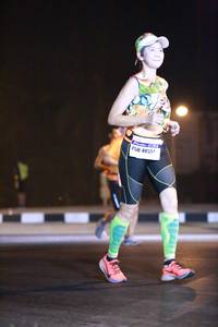 BIB: 4055
                            <button type="button" onclick="openModal(9416979)" class="btn btn-primary btn-sm float-right btn-popup" data-toggle="modal" data-target=".modal-high-quality">
                        <i class="fas fa-shopping-cart"></i> Add to Cart
                    </button>
                                            <button type="button" onclick="isThisMe(9416979, true)" class="btn btn-success btn-sm float-right btn-popup btn-isme hidden" data-toggle="tooltip" data-placement="bottom" title="นี่คือรูปของคุณใช่ไหม คลิกที่นี่เพื่อเอาเข้าอัลบั้ม">
                        <i class="fas fa-plus"></i> Add to album
                    </button>
                    <button type="button" onclick="isThisMe(9416979, false)" class="btn btn-warning btn-sm float-right btn-popup btn-isnotme hidden">
                        <i class="fas fa-ban"></i> Remove from album
                    </button>