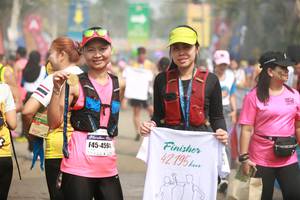 BIB: 459, 42195
                            <button type="button" onclick="openModal(8280712)" class="btn btn-primary btn-sm float-right btn-popup" data-toggle="modal" data-target=".modal-high-quality">
                        <i class="fas fa-shopping-cart"></i> Add to Cart
                    </button>
                                            <button type="button" onclick="isThisMe(8280712, true)" class="btn btn-success btn-sm float-right btn-popup btn-isme hidden" data-toggle="tooltip" data-placement="bottom" title="นี่คือรูปของคุณใช่ไหม คลิกที่นี่เพื่อเอาเข้าอัลบั้ม">
                        <i class="fas fa-plus"></i> Add to album
                    </button>
                    <button type="button" onclick="isThisMe(8280712, false)" class="btn btn-warning btn-sm float-right btn-popup btn-isnotme hidden">
                        <i class="fas fa-ban"></i> Remove from album
                    </button>