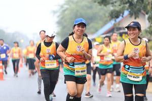 BIB: 151, 16692, 16639
                            <button type="button" onclick="openModal(9502079)" class="btn btn-primary btn-sm float-right btn-popup" data-toggle="modal" data-target=".modal-high-quality">
                        <i class="fas fa-shopping-cart"></i> Add to Cart
                    </button>
                                            <button type="button" onclick="isThisMe(9502079, true)" class="btn btn-success btn-sm float-right btn-popup btn-isme hidden" data-toggle="tooltip" data-placement="bottom" title="นี่คือรูปของคุณใช่ไหม คลิกที่นี่เพื่อเอาเข้าอัลบั้ม">
                        <i class="fas fa-plus"></i> Add to album
                    </button>
                    <button type="button" onclick="isThisMe(9502079, false)" class="btn btn-warning btn-sm float-right btn-popup btn-isnotme hidden">
                        <i class="fas fa-ban"></i> Remove from album
                    </button>