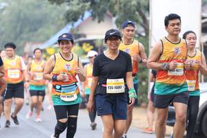 BIB: 1627, 15067, 639
                            <button type="button" onclick="openModal(9502076)" class="btn btn-primary btn-sm float-right btn-popup" data-toggle="modal" data-target=".modal-high-quality">
                        <i class="fas fa-shopping-cart"></i> Add to Cart
                    </button>
                                            <button type="button" onclick="isThisMe(9502076, true)" class="btn btn-success btn-sm float-right btn-popup btn-isme hidden" data-toggle="tooltip" data-placement="bottom" title="นี่คือรูปของคุณใช่ไหม คลิกที่นี่เพื่อเอาเข้าอัลบั้ม">
                        <i class="fas fa-plus"></i> Add to album
                    </button>
                    <button type="button" onclick="isThisMe(9502076, false)" class="btn btn-warning btn-sm float-right btn-popup btn-isnotme hidden">
                        <i class="fas fa-ban"></i> Remove from album
                    </button>