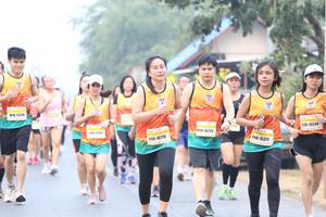 BIB: 15248, 16259, 15371, 10719
                            <button type="button" onclick="openModal(9501063)" class="btn btn-primary btn-sm float-right btn-popup" data-toggle="modal" data-target=".modal-high-quality">
                        <i class="fas fa-shopping-cart"></i> Add to Cart
                    </button>
                                            <button type="button" onclick="isThisMe(9501063, true)" class="btn btn-success btn-sm float-right btn-popup btn-isme hidden" data-toggle="tooltip" data-placement="bottom" title="นี่คือรูปของคุณใช่ไหม คลิกที่นี่เพื่อเอาเข้าอัลบั้ม">
                        <i class="fas fa-plus"></i> Add to album
                    </button>
                    <button type="button" onclick="isThisMe(9501063, false)" class="btn btn-warning btn-sm float-right btn-popup btn-isnotme hidden">
                        <i class="fas fa-ban"></i> Remove from album
                    </button>