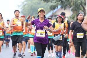 BIB: 16641, 17709
                            <button type="button" onclick="openModal(9501347)" class="btn btn-primary btn-sm float-right btn-popup" data-toggle="modal" data-target=".modal-high-quality">
                        <i class="fas fa-shopping-cart"></i> Add to Cart
                    </button>
                                            <button type="button" onclick="isThisMe(9501347, true)" class="btn btn-success btn-sm float-right btn-popup btn-isme hidden" data-toggle="tooltip" data-placement="bottom" title="นี่คือรูปของคุณใช่ไหม คลิกที่นี่เพื่อเอาเข้าอัลบั้ม">
                        <i class="fas fa-plus"></i> Add to album
                    </button>
                    <button type="button" onclick="isThisMe(9501347, false)" class="btn btn-warning btn-sm float-right btn-popup btn-isnotme hidden">
                        <i class="fas fa-ban"></i> Remove from album
                    </button>