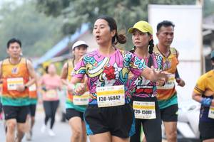 BIB: 16942, 15080
                            <button type="button" onclick="openModal(9493300)" class="btn btn-primary btn-sm float-right btn-popup" data-toggle="modal" data-target=".modal-high-quality">
                        <i class="fas fa-shopping-cart"></i> Add to Cart
                    </button>
                                            <button type="button" onclick="isThisMe(9493300, true)" class="btn btn-success btn-sm float-right btn-popup btn-isme hidden" data-toggle="tooltip" data-placement="bottom" title="นี่คือรูปของคุณใช่ไหม คลิกที่นี่เพื่อเอาเข้าอัลบั้ม">
                        <i class="fas fa-plus"></i> Add to album
                    </button>
                    <button type="button" onclick="isThisMe(9493300, false)" class="btn btn-warning btn-sm float-right btn-popup btn-isnotme hidden">
                        <i class="fas fa-ban"></i> Remove from album
                    </button>