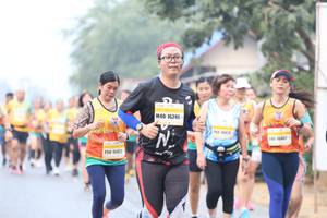 BIB: 16248, 140, 16467, 15422
                            <button type="button" onclick="openModal(9501033)" class="btn btn-primary btn-sm float-right btn-popup" data-toggle="modal" data-target=".modal-high-quality">
                        <i class="fas fa-shopping-cart"></i> Add to Cart
                    </button>
                                            <button type="button" onclick="isThisMe(9501033, true)" class="btn btn-success btn-sm float-right btn-popup btn-isme hidden" data-toggle="tooltip" data-placement="bottom" title="นี่คือรูปของคุณใช่ไหม คลิกที่นี่เพื่อเอาเข้าอัลบั้ม">
                        <i class="fas fa-plus"></i> Add to album
                    </button>
                    <button type="button" onclick="isThisMe(9501033, false)" class="btn btn-warning btn-sm float-right btn-popup btn-isnotme hidden">
                        <i class="fas fa-ban"></i> Remove from album
                    </button>