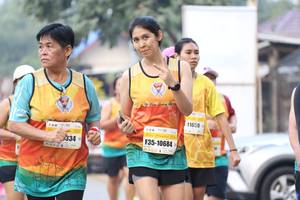 BIB: 11650, 334, 10684
                            <button type="button" onclick="openModal(9502190)" class="btn btn-primary btn-sm float-right btn-popup" data-toggle="modal" data-target=".modal-high-quality">
                        <i class="fas fa-shopping-cart"></i> Add to Cart
                    </button>
                                            <button type="button" onclick="isThisMe(9502190, true)" class="btn btn-success btn-sm float-right btn-popup btn-isme hidden" data-toggle="tooltip" data-placement="bottom" title="นี่คือรูปของคุณใช่ไหม คลิกที่นี่เพื่อเอาเข้าอัลบั้ม">
                        <i class="fas fa-plus"></i> Add to album
                    </button>
                    <button type="button" onclick="isThisMe(9502190, false)" class="btn btn-warning btn-sm float-right btn-popup btn-isnotme hidden">
                        <i class="fas fa-ban"></i> Remove from album
                    </button>