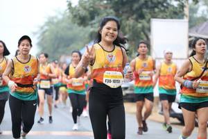 BIB: 10151, 156
                            <button type="button" onclick="openModal(9494202)" class="btn btn-primary btn-sm float-right btn-popup" data-toggle="modal" data-target=".modal-high-quality">
                        <i class="fas fa-shopping-cart"></i> Add to Cart
                    </button>
                                            <button type="button" onclick="isThisMe(9494202, true)" class="btn btn-success btn-sm float-right btn-popup btn-isme hidden" data-toggle="tooltip" data-placement="bottom" title="นี่คือรูปของคุณใช่ไหม คลิกที่นี่เพื่อเอาเข้าอัลบั้ม">
                        <i class="fas fa-plus"></i> Add to album
                    </button>
                    <button type="button" onclick="isThisMe(9494202, false)" class="btn btn-warning btn-sm float-right btn-popup btn-isnotme hidden">
                        <i class="fas fa-ban"></i> Remove from album
                    </button>