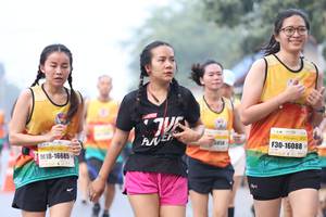 BIB: 16088, 16685
                            <button type="button" onclick="openModal(9501738)" class="btn btn-primary btn-sm float-right btn-popup" data-toggle="modal" data-target=".modal-high-quality">
                        <i class="fas fa-shopping-cart"></i> Add to Cart
                    </button>
                                            <button type="button" onclick="isThisMe(9501738, true)" class="btn btn-success btn-sm float-right btn-popup btn-isme hidden" data-toggle="tooltip" data-placement="bottom" title="นี่คือรูปของคุณใช่ไหม คลิกที่นี่เพื่อเอาเข้าอัลบั้ม">
                        <i class="fas fa-plus"></i> Add to album
                    </button>
                    <button type="button" onclick="isThisMe(9501738, false)" class="btn btn-warning btn-sm float-right btn-popup btn-isnotme hidden">
                        <i class="fas fa-ban"></i> Remove from album
                    </button>