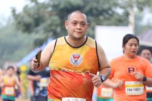 BIB: 11427
                            <button type="button" onclick="openModal(9501475)" class="btn btn-primary btn-sm float-right btn-popup" data-toggle="modal" data-target=".modal-high-quality">
                        <i class="fas fa-shopping-cart"></i> Add to Cart
                    </button>
                                            <button type="button" onclick="isThisMe(9501475, true)" class="btn btn-success btn-sm float-right btn-popup btn-isme hidden" data-toggle="tooltip" data-placement="bottom" title="นี่คือรูปของคุณใช่ไหม คลิกที่นี่เพื่อเอาเข้าอัลบั้ม">
                        <i class="fas fa-plus"></i> Add to album
                    </button>
                    <button type="button" onclick="isThisMe(9501475, false)" class="btn btn-warning btn-sm float-right btn-popup btn-isnotme hidden">
                        <i class="fas fa-ban"></i> Remove from album
                    </button>