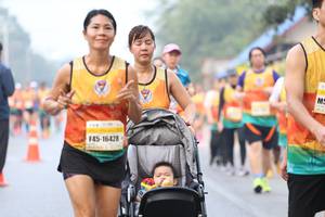 BIB: 16428
                            <button type="button" onclick="openModal(9501542)" class="btn btn-primary btn-sm float-right btn-popup" data-toggle="modal" data-target=".modal-high-quality">
                        <i class="fas fa-shopping-cart"></i> Add to Cart
                    </button>
                                            <button type="button" onclick="isThisMe(9501542, true)" class="btn btn-success btn-sm float-right btn-popup btn-isme hidden" data-toggle="tooltip" data-placement="bottom" title="นี่คือรูปของคุณใช่ไหม คลิกที่นี่เพื่อเอาเข้าอัลบั้ม">
                        <i class="fas fa-plus"></i> Add to album
                    </button>
                    <button type="button" onclick="isThisMe(9501542, false)" class="btn btn-warning btn-sm float-right btn-popup btn-isnotme hidden">
                        <i class="fas fa-ban"></i> Remove from album
                    </button>