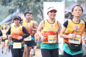 BIB: 16605, 1520, 15912
                            <button type="button" onclick="openModal(9501177)" class="btn btn-primary btn-sm float-right btn-popup" data-toggle="modal" data-target=".modal-high-quality">
                        <i class="fas fa-shopping-cart"></i> Add to Cart
                    </button>
                                            <button type="button" onclick="isThisMe(9501177, true)" class="btn btn-success btn-sm float-right btn-popup btn-isme hidden" data-toggle="tooltip" data-placement="bottom" title="นี่คือรูปของคุณใช่ไหม คลิกที่นี่เพื่อเอาเข้าอัลบั้ม">
                        <i class="fas fa-plus"></i> Add to album
                    </button>
                    <button type="button" onclick="isThisMe(9501177, false)" class="btn btn-warning btn-sm float-right btn-popup btn-isnotme hidden">
                        <i class="fas fa-ban"></i> Remove from album
                    </button>