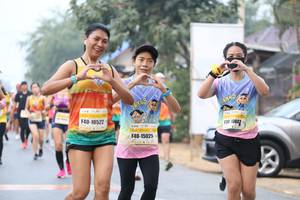 BIB: 10522, 10042, 15025
                            <button type="button" onclick="openModal(9494199)" class="btn btn-primary btn-sm float-right btn-popup" data-toggle="modal" data-target=".modal-high-quality">
                        <i class="fas fa-shopping-cart"></i> Add to Cart
                    </button>
                                            <button type="button" onclick="isThisMe(9494199, true)" class="btn btn-success btn-sm float-right btn-popup btn-isme hidden" data-toggle="tooltip" data-placement="bottom" title="นี่คือรูปของคุณใช่ไหม คลิกที่นี่เพื่อเอาเข้าอัลบั้ม">
                        <i class="fas fa-plus"></i> Add to album
                    </button>
                    <button type="button" onclick="isThisMe(9494199, false)" class="btn btn-warning btn-sm float-right btn-popup btn-isnotme hidden">
                        <i class="fas fa-ban"></i> Remove from album
                    </button>