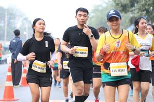 BIB: 16651, 16567, 16873
                            <button type="button" onclick="openModal(9501799)" class="btn btn-primary btn-sm float-right btn-popup" data-toggle="modal" data-target=".modal-high-quality">
                        <i class="fas fa-shopping-cart"></i> Add to Cart
                    </button>
                                            <button type="button" onclick="isThisMe(9501799, true)" class="btn btn-success btn-sm float-right btn-popup btn-isme hidden" data-toggle="tooltip" data-placement="bottom" title="นี่คือรูปของคุณใช่ไหม คลิกที่นี่เพื่อเอาเข้าอัลบั้ม">
                        <i class="fas fa-plus"></i> Add to album
                    </button>
                    <button type="button" onclick="isThisMe(9501799, false)" class="btn btn-warning btn-sm float-right btn-popup btn-isnotme hidden">
                        <i class="fas fa-ban"></i> Remove from album
                    </button>