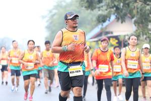 BIB: 11878
                            <button type="button" onclick="openModal(9501148)" class="btn btn-primary btn-sm float-right btn-popup" data-toggle="modal" data-target=".modal-high-quality">
                        <i class="fas fa-shopping-cart"></i> Add to Cart
                    </button>
                                            <button type="button" onclick="isThisMe(9501148, true)" class="btn btn-success btn-sm float-right btn-popup btn-isme hidden" data-toggle="tooltip" data-placement="bottom" title="นี่คือรูปของคุณใช่ไหม คลิกที่นี่เพื่อเอาเข้าอัลบั้ม">
                        <i class="fas fa-plus"></i> Add to album
                    </button>
                    <button type="button" onclick="isThisMe(9501148, false)" class="btn btn-warning btn-sm float-right btn-popup btn-isnotme hidden">
                        <i class="fas fa-ban"></i> Remove from album
                    </button>