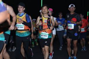 BIB: 2255, 27640, 26031
                            <button type="button" onclick="openModal(9490067)" class="btn btn-primary btn-sm float-right btn-popup" data-toggle="modal" data-target=".modal-high-quality">
                        <i class="fas fa-shopping-cart"></i> Add to Cart
                    </button>
                                            <button type="button" onclick="isThisMe(9490067, true)" class="btn btn-success btn-sm float-right btn-popup btn-isme hidden" data-toggle="tooltip" data-placement="bottom" title="นี่คือรูปของคุณใช่ไหม คลิกที่นี่เพื่อเอาเข้าอัลบั้ม">
                        <i class="fas fa-plus"></i> Add to album
                    </button>
                    <button type="button" onclick="isThisMe(9490067, false)" class="btn btn-warning btn-sm float-right btn-popup btn-isnotme hidden">
                        <i class="fas fa-ban"></i> Remove from album
                    </button>