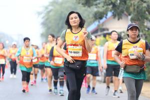BIB: 16631
                            <button type="button" onclick="openModal(9502174)" class="btn btn-primary btn-sm float-right btn-popup" data-toggle="modal" data-target=".modal-high-quality">
                        <i class="fas fa-shopping-cart"></i> Add to Cart
                    </button>
                                            <button type="button" onclick="isThisMe(9502174, true)" class="btn btn-success btn-sm float-right btn-popup btn-isme hidden" data-toggle="tooltip" data-placement="bottom" title="นี่คือรูปของคุณใช่ไหม คลิกที่นี่เพื่อเอาเข้าอัลบั้ม">
                        <i class="fas fa-plus"></i> Add to album
                    </button>
                    <button type="button" onclick="isThisMe(9502174, false)" class="btn btn-warning btn-sm float-right btn-popup btn-isnotme hidden">
                        <i class="fas fa-ban"></i> Remove from album
                    </button>