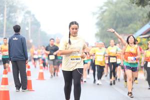 BIB: 10652
                            <button type="button" onclick="openModal(9501030)" class="btn btn-primary btn-sm float-right btn-popup" data-toggle="modal" data-target=".modal-high-quality">
                        <i class="fas fa-shopping-cart"></i> Add to Cart
                    </button>
                                            <button type="button" onclick="isThisMe(9501030, true)" class="btn btn-success btn-sm float-right btn-popup btn-isme hidden" data-toggle="tooltip" data-placement="bottom" title="นี่คือรูปของคุณใช่ไหม คลิกที่นี่เพื่อเอาเข้าอัลบั้ม">
                        <i class="fas fa-plus"></i> Add to album
                    </button>
                    <button type="button" onclick="isThisMe(9501030, false)" class="btn btn-warning btn-sm float-right btn-popup btn-isnotme hidden">
                        <i class="fas fa-ban"></i> Remove from album
                    </button>