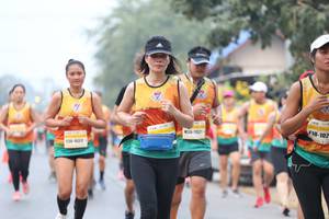 BIB: 102, 11521
                            <button type="button" onclick="openModal(13017727)" class="btn btn-primary btn-sm float-right btn-popup" data-toggle="modal" data-target=".modal-high-quality">
                        <i class="fas fa-shopping-cart"></i> Add to Cart
                    </button>
                                            <button type="button" onclick="isThisMe(13017727, true)" class="btn btn-success btn-sm float-right btn-popup btn-isme hidden" data-toggle="tooltip" data-placement="bottom" title="นี่คือรูปของคุณใช่ไหม คลิกที่นี่เพื่อเอาเข้าอัลบั้ม">
                        <i class="fas fa-plus"></i> Add to album
                    </button>
                    <button type="button" onclick="isThisMe(13017727, false)" class="btn btn-warning btn-sm float-right btn-popup btn-isnotme hidden">
                        <i class="fas fa-ban"></i> Remove from album
                    </button>