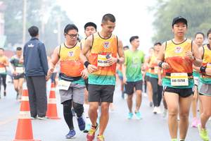 BIB: 156, 15750
                            <button type="button" onclick="openModal(9501112)" class="btn btn-primary btn-sm float-right btn-popup" data-toggle="modal" data-target=".modal-high-quality">
                        <i class="fas fa-shopping-cart"></i> Add to Cart
                    </button>
                                            <button type="button" onclick="isThisMe(9501112, true)" class="btn btn-success btn-sm float-right btn-popup btn-isme hidden" data-toggle="tooltip" data-placement="bottom" title="นี่คือรูปของคุณใช่ไหม คลิกที่นี่เพื่อเอาเข้าอัลบั้ม">
                        <i class="fas fa-plus"></i> Add to album
                    </button>
                    <button type="button" onclick="isThisMe(9501112, false)" class="btn btn-warning btn-sm float-right btn-popup btn-isnotme hidden">
                        <i class="fas fa-ban"></i> Remove from album
                    </button>