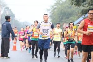 BIB: 1060, 1125
                            <button type="button" onclick="openModal(9501391)" class="btn btn-primary btn-sm float-right btn-popup" data-toggle="modal" data-target=".modal-high-quality">
                        <i class="fas fa-shopping-cart"></i> Add to Cart
                    </button>
                                            <button type="button" onclick="isThisMe(9501391, true)" class="btn btn-success btn-sm float-right btn-popup btn-isme hidden" data-toggle="tooltip" data-placement="bottom" title="นี่คือรูปของคุณใช่ไหม คลิกที่นี่เพื่อเอาเข้าอัลบั้ม">
                        <i class="fas fa-plus"></i> Add to album
                    </button>
                    <button type="button" onclick="isThisMe(9501391, false)" class="btn btn-warning btn-sm float-right btn-popup btn-isnotme hidden">
                        <i class="fas fa-ban"></i> Remove from album
                    </button>