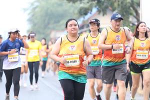 BIB: 11580
                            <button type="button" onclick="openModal(9501205)" class="btn btn-primary btn-sm float-right btn-popup" data-toggle="modal" data-target=".modal-high-quality">
                        <i class="fas fa-shopping-cart"></i> Add to Cart
                    </button>
                                            <button type="button" onclick="isThisMe(9501205, true)" class="btn btn-success btn-sm float-right btn-popup btn-isme hidden" data-toggle="tooltip" data-placement="bottom" title="นี่คือรูปของคุณใช่ไหม คลิกที่นี่เพื่อเอาเข้าอัลบั้ม">
                        <i class="fas fa-plus"></i> Add to album
                    </button>
                    <button type="button" onclick="isThisMe(9501205, false)" class="btn btn-warning btn-sm float-right btn-popup btn-isnotme hidden">
                        <i class="fas fa-ban"></i> Remove from album
                    </button>