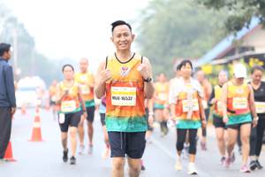 BIB: 16537
                            <button type="button" onclick="openModal(9501161)" class="btn btn-primary btn-sm float-right btn-popup" data-toggle="modal" data-target=".modal-high-quality">
                        <i class="fas fa-shopping-cart"></i> Add to Cart
                    </button>
                                            <button type="button" onclick="isThisMe(9501161, true)" class="btn btn-success btn-sm float-right btn-popup btn-isme hidden" data-toggle="tooltip" data-placement="bottom" title="นี่คือรูปของคุณใช่ไหม คลิกที่นี่เพื่อเอาเข้าอัลบั้ม">
                        <i class="fas fa-plus"></i> Add to album
                    </button>
                    <button type="button" onclick="isThisMe(9501161, false)" class="btn btn-warning btn-sm float-right btn-popup btn-isnotme hidden">
                        <i class="fas fa-ban"></i> Remove from album
                    </button>