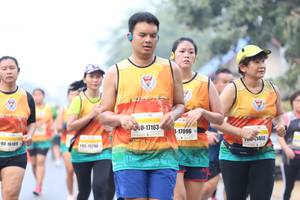 BIB: 17163, 17096, 1460, 16189, 130
                            <button type="button" onclick="openModal(9501975)" class="btn btn-primary btn-sm float-right btn-popup" data-toggle="modal" data-target=".modal-high-quality">
                        <i class="fas fa-shopping-cart"></i> Add to Cart
                    </button>
                                            <button type="button" onclick="isThisMe(9501975, true)" class="btn btn-success btn-sm float-right btn-popup btn-isme hidden" data-toggle="tooltip" data-placement="bottom" title="นี่คือรูปของคุณใช่ไหม คลิกที่นี่เพื่อเอาเข้าอัลบั้ม">
                        <i class="fas fa-plus"></i> Add to album
                    </button>
                    <button type="button" onclick="isThisMe(9501975, false)" class="btn btn-warning btn-sm float-right btn-popup btn-isnotme hidden">
                        <i class="fas fa-ban"></i> Remove from album
                    </button>