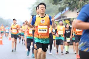 BIB: 16074
                            <button type="button" onclick="openModal(9502234)" class="btn btn-primary btn-sm float-right btn-popup" data-toggle="modal" data-target=".modal-high-quality">
                        <i class="fas fa-shopping-cart"></i> Add to Cart
                    </button>
                                            <button type="button" onclick="isThisMe(9502234, true)" class="btn btn-success btn-sm float-right btn-popup btn-isme hidden" data-toggle="tooltip" data-placement="bottom" title="นี่คือรูปของคุณใช่ไหม คลิกที่นี่เพื่อเอาเข้าอัลบั้ม">
                        <i class="fas fa-plus"></i> Add to album
                    </button>
                    <button type="button" onclick="isThisMe(9502234, false)" class="btn btn-warning btn-sm float-right btn-popup btn-isnotme hidden">
                        <i class="fas fa-ban"></i> Remove from album
                    </button>