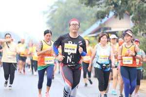 BIB: 16248, 160, 18829, 150, 15422
                            <button type="button" onclick="openModal(9501028)" class="btn btn-primary btn-sm float-right btn-popup" data-toggle="modal" data-target=".modal-high-quality">
                        <i class="fas fa-shopping-cart"></i> Add to Cart
                    </button>
                                            <button type="button" onclick="isThisMe(9501028, true)" class="btn btn-success btn-sm float-right btn-popup btn-isme hidden" data-toggle="tooltip" data-placement="bottom" title="นี่คือรูปของคุณใช่ไหม คลิกที่นี่เพื่อเอาเข้าอัลบั้ม">
                        <i class="fas fa-plus"></i> Add to album
                    </button>
                    <button type="button" onclick="isThisMe(9501028, false)" class="btn btn-warning btn-sm float-right btn-popup btn-isnotme hidden">
                        <i class="fas fa-ban"></i> Remove from album
                    </button>