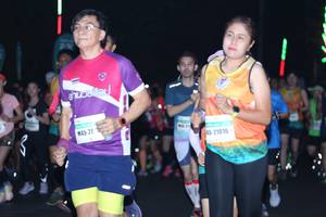 BIB: 21010
                            <button type="button" onclick="openModal(9490007)" class="btn btn-primary btn-sm float-right btn-popup" data-toggle="modal" data-target=".modal-high-quality">
                        <i class="fas fa-shopping-cart"></i> Add to Cart
                    </button>
                                            <button type="button" onclick="isThisMe(9490007, true)" class="btn btn-success btn-sm float-right btn-popup btn-isme hidden" data-toggle="tooltip" data-placement="bottom" title="นี่คือรูปของคุณใช่ไหม คลิกที่นี่เพื่อเอาเข้าอัลบั้ม">
                        <i class="fas fa-plus"></i> Add to album
                    </button>
                    <button type="button" onclick="isThisMe(9490007, false)" class="btn btn-warning btn-sm float-right btn-popup btn-isnotme hidden">
                        <i class="fas fa-ban"></i> Remove from album
                    </button>