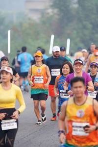 BIB: 4771, 40484, 48542
                            <button type="button" onclick="openModal(7550197)" class="btn btn-primary btn-sm float-right btn-popup" data-toggle="modal" data-target=".modal-high-quality">
                        <i class="fas fa-shopping-cart"></i> Add to Cart
                    </button>
                                            <button type="button" onclick="isThisMe(7550197, true)" class="btn btn-success btn-sm float-right btn-popup btn-isme hidden" data-toggle="tooltip" data-placement="bottom" title="นี่คือรูปของคุณใช่ไหม คลิกที่นี่เพื่อเอาเข้าอัลบั้ม">
                        <i class="fas fa-plus"></i> Add to album
                    </button>
                    <button type="button" onclick="isThisMe(7550197, false)" class="btn btn-warning btn-sm float-right btn-popup btn-isnotme hidden">
                        <i class="fas fa-ban"></i> Remove from album
                    </button>