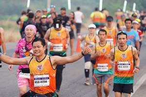 BIB: 40410, 41756
                            <button type="button" onclick="openModal(7519806)" class="btn btn-primary btn-sm float-right btn-popup" data-toggle="modal" data-target=".modal-high-quality">
                        <i class="fas fa-shopping-cart"></i> Add to Cart
                    </button>
                                            <button type="button" onclick="isThisMe(7519806, true)" class="btn btn-success btn-sm float-right btn-popup btn-isme hidden" data-toggle="tooltip" data-placement="bottom" title="นี่คือรูปของคุณใช่ไหม คลิกที่นี่เพื่อเอาเข้าอัลบั้ม">
                        <i class="fas fa-plus"></i> Add to album
                    </button>
                    <button type="button" onclick="isThisMe(7519806, false)" class="btn btn-warning btn-sm float-right btn-popup btn-isnotme hidden">
                        <i class="fas fa-ban"></i> Remove from album
                    </button>