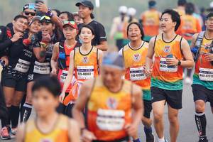 BIB: 47313, 41396, 40007, 45491, 458, 154
                            <button type="button" onclick="openModal(7514702)" class="btn btn-primary btn-sm float-right btn-popup" data-toggle="modal" data-target=".modal-high-quality">
                        <i class="fas fa-shopping-cart"></i> Add to Cart
                    </button>
                                            <button type="button" onclick="isThisMe(7514702, true)" class="btn btn-success btn-sm float-right btn-popup btn-isme hidden" data-toggle="tooltip" data-placement="bottom" title="นี่คือรูปของคุณใช่ไหม คลิกที่นี่เพื่อเอาเข้าอัลบั้ม">
                        <i class="fas fa-plus"></i> Add to album
                    </button>
                    <button type="button" onclick="isThisMe(7514702, false)" class="btn btn-warning btn-sm float-right btn-popup btn-isnotme hidden">
                        <i class="fas fa-ban"></i> Remove from album
                    </button>