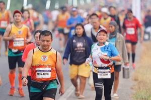 BIB: 45248, 47116
                            <button type="button" onclick="openModal(7523530)" class="btn btn-primary btn-sm float-right btn-popup" data-toggle="modal" data-target=".modal-high-quality">
                        <i class="fas fa-shopping-cart"></i> Add to Cart
                    </button>
                                            <button type="button" onclick="isThisMe(7523530, true)" class="btn btn-success btn-sm float-right btn-popup btn-isme hidden" data-toggle="tooltip" data-placement="bottom" title="นี่คือรูปของคุณใช่ไหม คลิกที่นี่เพื่อเอาเข้าอัลบั้ม">
                        <i class="fas fa-plus"></i> Add to album
                    </button>
                    <button type="button" onclick="isThisMe(7523530, false)" class="btn btn-warning btn-sm float-right btn-popup btn-isnotme hidden">
                        <i class="fas fa-ban"></i> Remove from album
                    </button>
