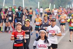 BIB: 84008, 142613
                            <button type="button" onclick="openModal(7520896)" class="btn btn-primary btn-sm float-right btn-popup" data-toggle="modal" data-target=".modal-high-quality">
                        <i class="fas fa-shopping-cart"></i> Add to Cart
                    </button>
                                            <button type="button" onclick="isThisMe(7520896, true)" class="btn btn-success btn-sm float-right btn-popup btn-isme hidden" data-toggle="tooltip" data-placement="bottom" title="นี่คือรูปของคุณใช่ไหม คลิกที่นี่เพื่อเอาเข้าอัลบั้ม">
                        <i class="fas fa-plus"></i> Add to album
                    </button>
                    <button type="button" onclick="isThisMe(7520896, false)" class="btn btn-warning btn-sm float-right btn-popup btn-isnotme hidden">
                        <i class="fas fa-ban"></i> Remove from album
                    </button>