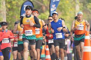 BIB: 42464, 16942, 42192, 45234
                            <button type="button" onclick="openModal(8317293)" class="btn btn-primary btn-sm float-right btn-popup" data-toggle="modal" data-target=".modal-high-quality">
                        <i class="fas fa-shopping-cart"></i> Add to Cart
                    </button>
                                            <button type="button" onclick="isThisMe(8317293, true)" class="btn btn-success btn-sm float-right btn-popup btn-isme hidden" data-toggle="tooltip" data-placement="bottom" title="นี่คือรูปของคุณใช่ไหม คลิกที่นี่เพื่อเอาเข้าอัลบั้ม">
                        <i class="fas fa-plus"></i> Add to album
                    </button>
                    <button type="button" onclick="isThisMe(8317293, false)" class="btn btn-warning btn-sm float-right btn-popup btn-isnotme hidden">
                        <i class="fas fa-ban"></i> Remove from album
                    </button>