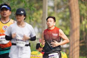 BIB: 473, 042269
                            <button type="button" onclick="openModal(8310145)" class="btn btn-primary btn-sm float-right btn-popup" data-toggle="modal" data-target=".modal-high-quality">
                        <i class="fas fa-shopping-cart"></i> Add to Cart
                    </button>
                                            <button type="button" onclick="isThisMe(8310145, true)" class="btn btn-success btn-sm float-right btn-popup btn-isme hidden" data-toggle="tooltip" data-placement="bottom" title="นี่คือรูปของคุณใช่ไหม คลิกที่นี่เพื่อเอาเข้าอัลบั้ม">
                        <i class="fas fa-plus"></i> Add to album
                    </button>
                    <button type="button" onclick="isThisMe(8310145, false)" class="btn btn-warning btn-sm float-right btn-popup btn-isnotme hidden">
                        <i class="fas fa-ban"></i> Remove from album
                    </button>