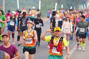 BIB: 45235, 412
                            <button type="button" onclick="openModal(7521424)" class="btn btn-primary btn-sm float-right btn-popup" data-toggle="modal" data-target=".modal-high-quality">
                        <i class="fas fa-shopping-cart"></i> Add to Cart
                    </button>
                                            <button type="button" onclick="isThisMe(7521424, true)" class="btn btn-success btn-sm float-right btn-popup btn-isme hidden" data-toggle="tooltip" data-placement="bottom" title="นี่คือรูปของคุณใช่ไหม คลิกที่นี่เพื่อเอาเข้าอัลบั้ม">
                        <i class="fas fa-plus"></i> Add to album
                    </button>
                    <button type="button" onclick="isThisMe(7521424, false)" class="btn btn-warning btn-sm float-right btn-popup btn-isnotme hidden">
                        <i class="fas fa-ban"></i> Remove from album
                    </button>