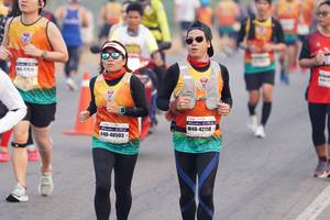 BIB: 424, 42118, 40503
                            <button type="button" onclick="openModal(7510543)" class="btn btn-primary btn-sm float-right btn-popup" data-toggle="modal" data-target=".modal-high-quality">
                        <i class="fas fa-shopping-cart"></i> Add to Cart
                    </button>
                                            <button type="button" onclick="isThisMe(7510543, true)" class="btn btn-success btn-sm float-right btn-popup btn-isme hidden" data-toggle="tooltip" data-placement="bottom" title="นี่คือรูปของคุณใช่ไหม คลิกที่นี่เพื่อเอาเข้าอัลบั้ม">
                        <i class="fas fa-plus"></i> Add to album
                    </button>
                    <button type="button" onclick="isThisMe(7510543, false)" class="btn btn-warning btn-sm float-right btn-popup btn-isnotme hidden">
                        <i class="fas fa-ban"></i> Remove from album
                    </button>