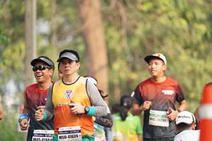 BIB: 26296, 41624, 41984
                            <button type="button" onclick="openModal(8260255)" class="btn btn-primary btn-sm float-right btn-popup" data-toggle="modal" data-target=".modal-high-quality">
                        <i class="fas fa-shopping-cart"></i> Add to Cart
                    </button>
                                            <button type="button" onclick="isThisMe(8260255, true)" class="btn btn-success btn-sm float-right btn-popup btn-isme hidden" data-toggle="tooltip" data-placement="bottom" title="นี่คือรูปของคุณใช่ไหม คลิกที่นี่เพื่อเอาเข้าอัลบั้ม">
                        <i class="fas fa-plus"></i> Add to album
                    </button>
                    <button type="button" onclick="isThisMe(8260255, false)" class="btn btn-warning btn-sm float-right btn-popup btn-isnotme hidden">
                        <i class="fas fa-ban"></i> Remove from album
                    </button>